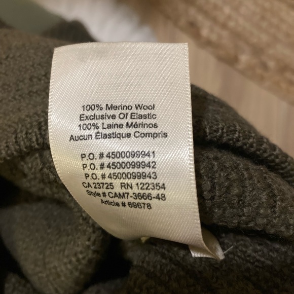 Merino Wool Crop Sweater - Picture 5 of 6